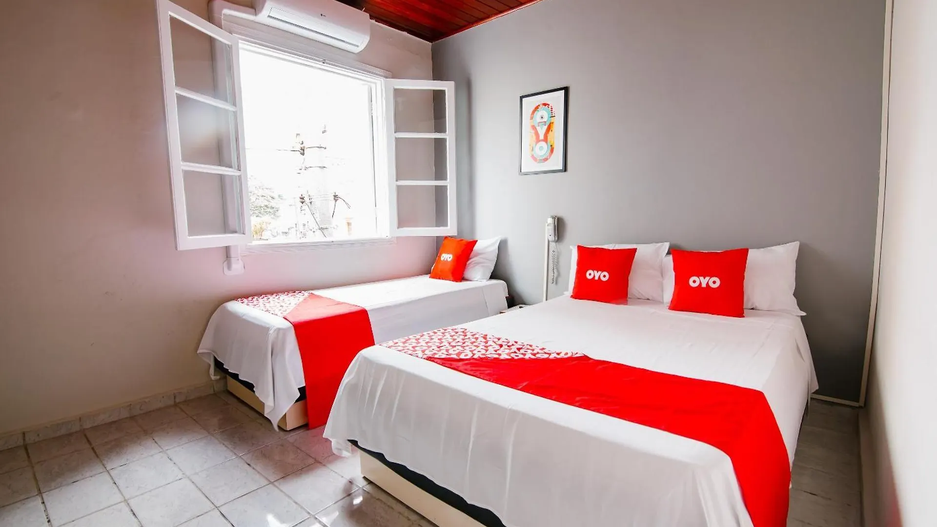 OYO Hotel Castro Alves, São Paulo